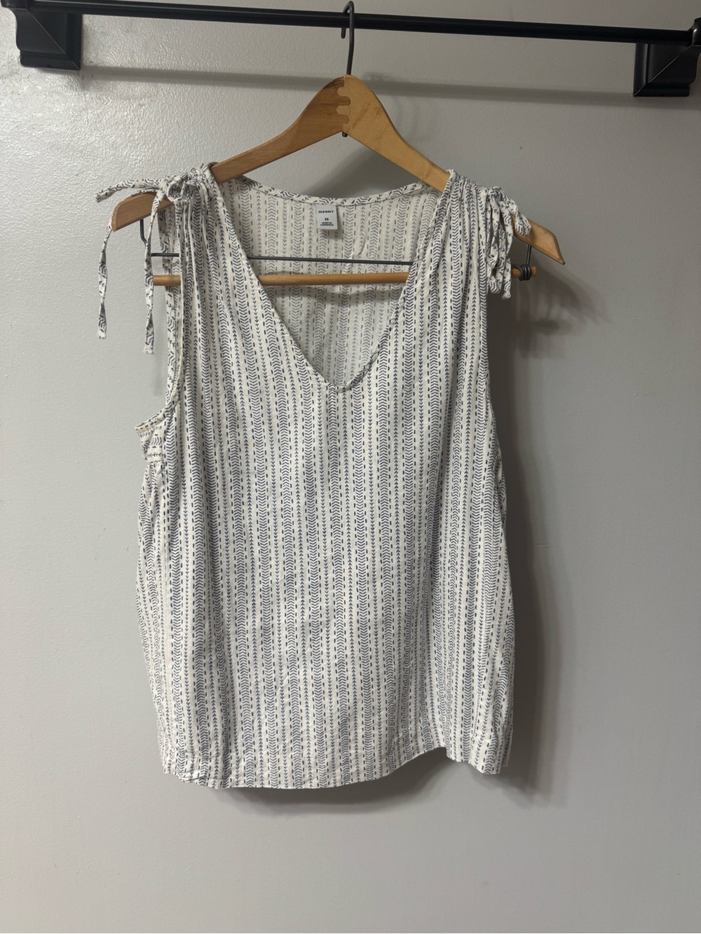 Old Navy Tank Top Women’s XS